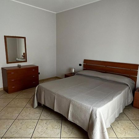 Casa Sofia Apartment Mondragone Luaran gambar